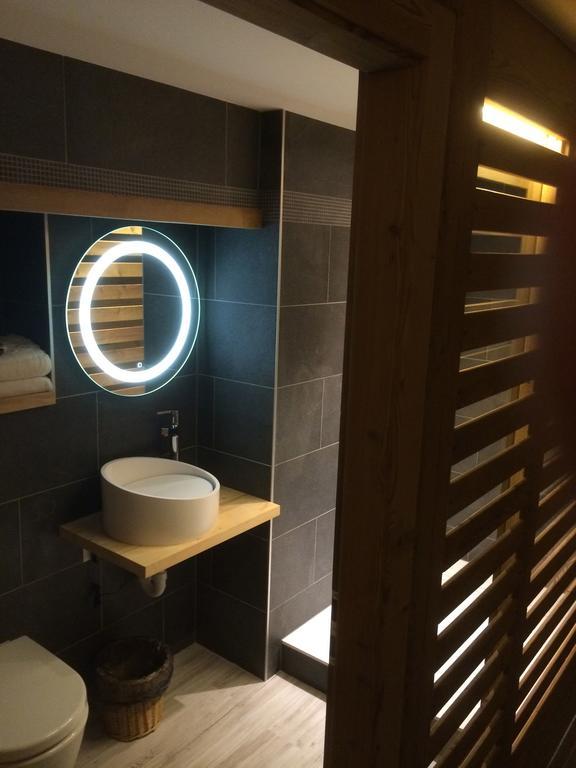 Le De L'atelier Bed & Breakfast Champery